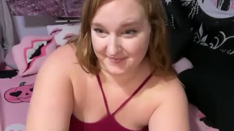 Snapshot of yourthickgingergoddess chatting on September 2025 01:28:01 AM yourthickgingergoddess online show from September 2025 01:28:01 AM