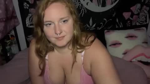 Snapshot of yourthickgingergoddess chatting on September 2025 05:46:01 AM yourthickgingergoddess online show from September 2025 05:46:01 AM