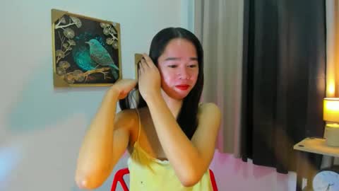 yourtinybunny online show from May 2026 10:21:01 AM