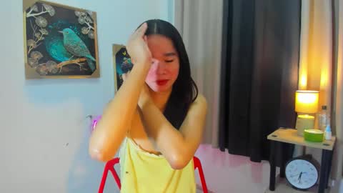 yourtinybunny online show from May 2026 10:21:01 AM