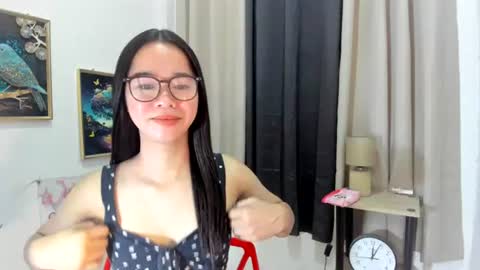 yourtinybunny online show from July 2026 10:21:02 AM