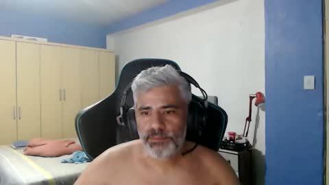 yourtoytoyoumaster3 online show from November 2025 07:47:02 PM