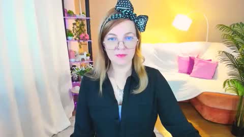 Alice online show from September 2025 04:27:01 AM