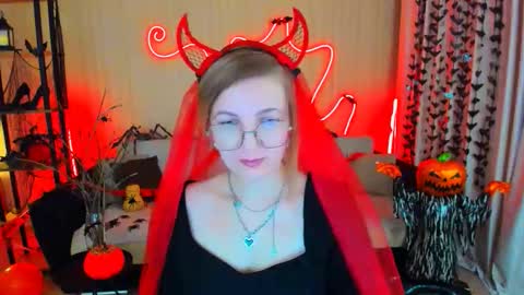 Alice online show from October 2025 04:27:01 AM