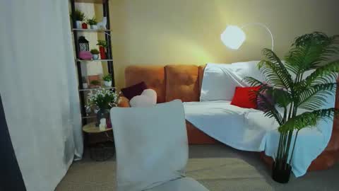 Alice online show from March 2026 06:25:01 PM