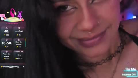 Snapshot of yourwishisme_val chatting on December 2025 04:00:02 AM Val online show from December 2025 04:00:02 AM