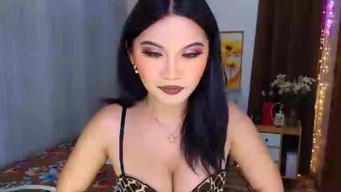 Snapshot of youungsextdeity chatting on January 2025 11:49:02 AM cathy online show from January 2025 11:49:02 AM