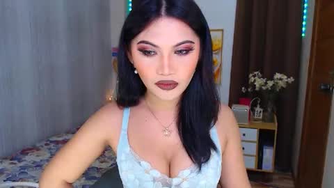 Snapshot of youungsextdeity chatting on February 2025 07:07:02 AM cathy online show from February 2025 07:07:02 AM