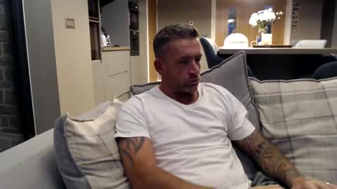 You want us 69 online show from December 2024 05:53:02 AM