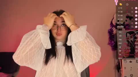 Ysabell online show from February 2025 12:27:02 PM