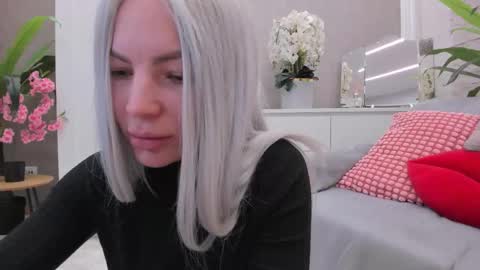 Snapshot of yssaacher chatting on March 2026 07:30:02 AM Crazy P online show from March 2026 07:30:02 AM