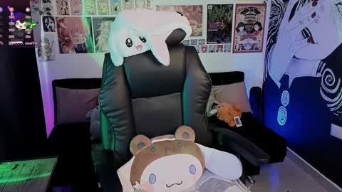    rawr   Anne Independent model      online show from September 2025 09:16:02 PM