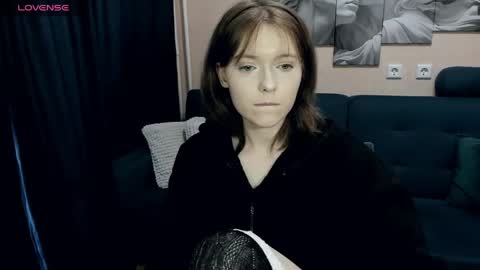 Snapshot of yukishine chatting on April 2026 10:18:02 AM YukiShine online show from April 2026 10:18:02 AM