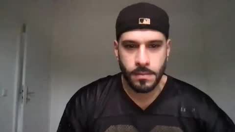 Snapshot of yul53 chatting on December 2025 08:52:02 AM yul53 online show from December 2025 08:52:02 AM