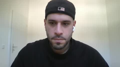 Snapshot of yul53 chatting on February 2026 12:20:02 PM yul53 online show from February 2026 12:20:02 PM