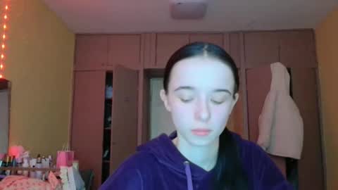 Yuliia online show from March 2026 06:36:02 AM