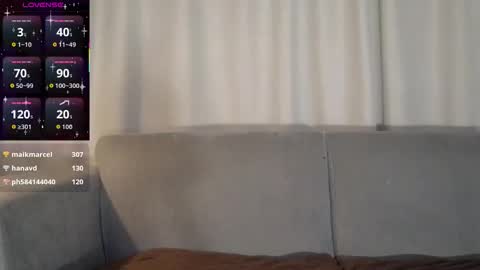 yuliethpetite online show from February 2026 12:10:01 PM