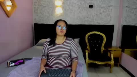 YumiViolet online show from February 2026 07:50:02 PM