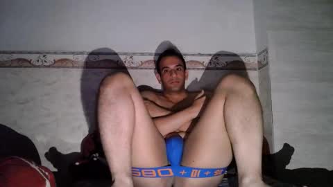 Snapshot of yummerboy chatting on December 2025 02:19:02 AM yummerboy online show from December 2025 02:19:02 AM