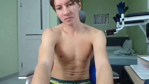 Alex online show from January 2025 08:55:01 PM