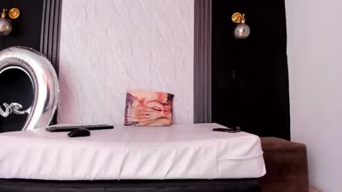 Yummyduo online show from May 2026 12:00:02 PM