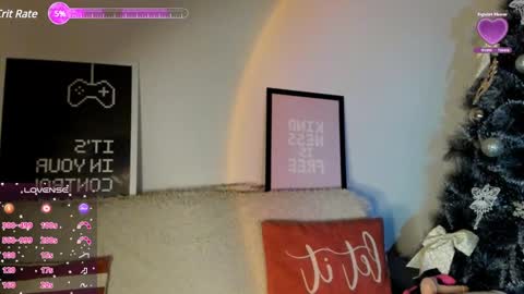 Snapshot of yummyqueen1 chatting on December 2024 02:04:01 AM KIM online show from December 2024 02:04:01 AM