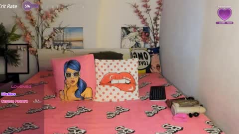 Snapshot of yummyqueen1 chatting on February 2025 02:14:02 AM KIM online show from February 2025 02:14:02 AM