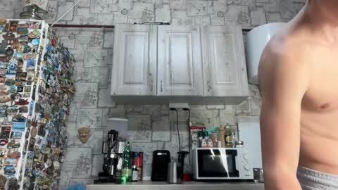 Snapshot of yumyumalexxx chatting on February 2026 06:37:02 PM Alex online show from February 2026 06:37:02 PM