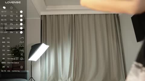 Snapshot of yuna_leen chatting on September 2025 12:27:01 AM yuna_leen online show from September 2025 12:27:01 AM