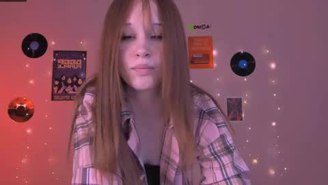 yuna_neon online show from May 2026 09:04:01 AM