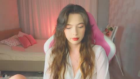 Snapshot of yuna_sunshy chatting on September 2025 12:22:02 AM Yuna online show from September 2025 12:22:02 AM