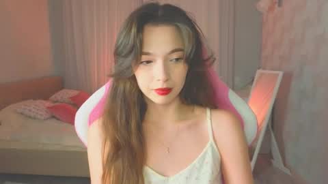 Snapshot of yuna_sunshy chatting on October 2025 12:53:02 AM Yuna online show from October 2025 12:53:02 AM