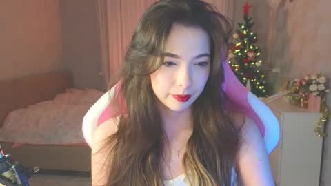 Snapshot of yuna_sunshy chatting on December 2025 01:33:02 AM Yuna online show from December 2025 01:33:02 AM