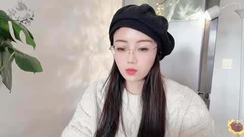 Snapshot of yuner0715 chatting on March 2025 04:02:02 AM YunEr online show from March 2025 04:02:02 AM