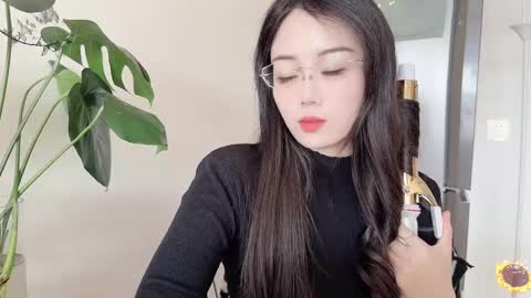 Snapshot of yuner0715 chatting on March 2025 04:41:02 AM YunEr online show from March 2025 04:41:02 AM