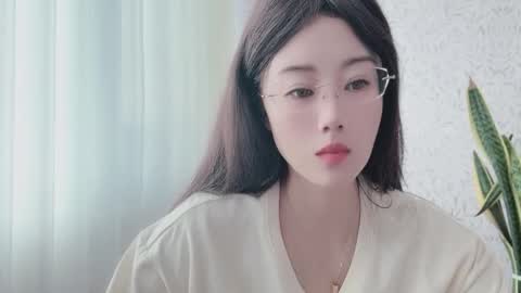 Snapshot of yuner0715 chatting on September 2025 03:30:01 AM YunEr online show from September 2025 03:30:01 AM