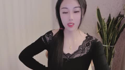 Snapshot of yuner0715 chatting on September 2025 03:47:02 PM YunEr online show from September 2025 03:47:02 PM