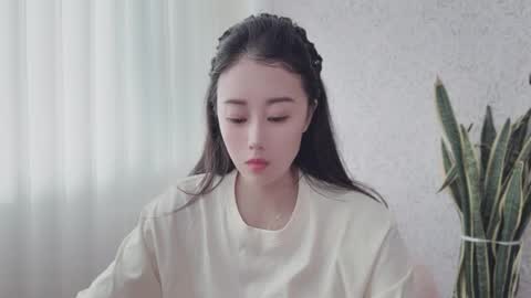 Snapshot of yuner0715 chatting on September 2025 03:33:02 AM YunEr online show from September 2025 03:33:02 AM