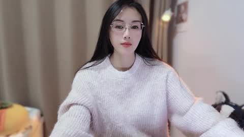 Snapshot of yuner0715 chatting on November 2025 03:57:02 PM YunEr online show from November 2025 03:57:02 PM