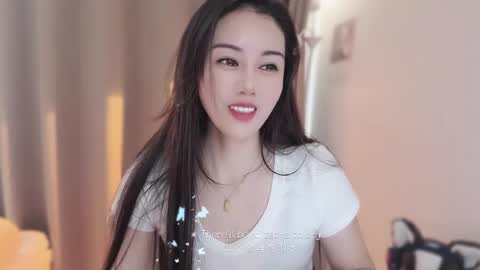 Snapshot of yuner0715 chatting on December 2025 03:26:02 AM YunEr online show from December 2025 03:26:02 AM