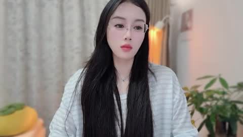 Snapshot of yuner0715 chatting on February 2026 01:31:02 PM YunEr online show from February 2026 01:31:02 PM