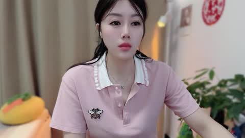 Snapshot of yuner0715 chatting on February 2026 11:38:02 AM YunEr online show from February 2026 11:38:02 AM