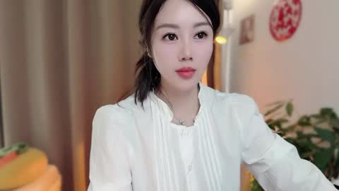 Snapshot of yuner0715 chatting on February 2026 03:32:02 AM YunEr online show from February 2026 03:32:02 AM