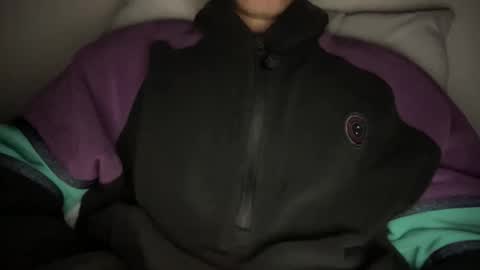 Snapshot of yungbull06 chatting on November 2025 04:04:01 AM Yung Bull online show from November 2025 04:04:01 AM