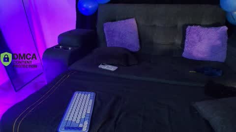 ELITA online show from March 2026 04:52:01 AM