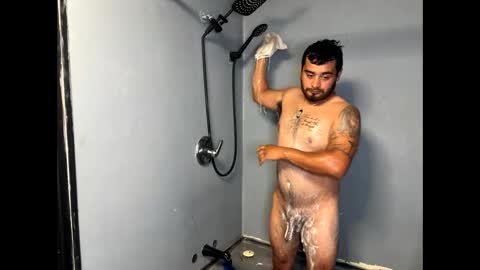 YungJefe online show from May 2026 06:09:01 AM
