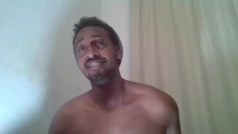 Snapshot of yungma chatting on December 2024 12:40:02 AM yungswade online show from December 2024 12:40:02 AM