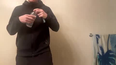 yungstudbev online show from February 2025 03:22:01 AM