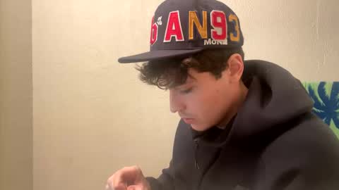 yungstudbev online show from February 2025 05:15:02 AM