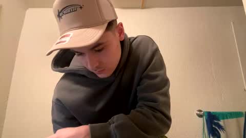 yungstudbev online show from February 2025 04:55:01 AM